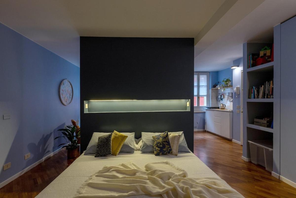 Sant'Anna Studio Apartment Парма Екстериор снимка